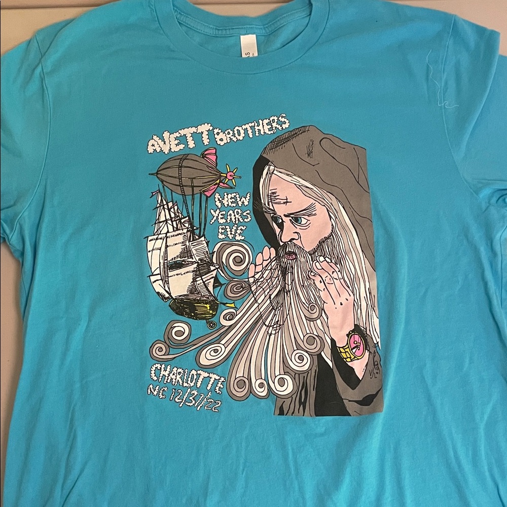 Avett Brothers Band Graphic T-Shirt New Year’s Eve Concert in N.C. 2022